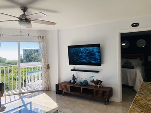 2 多间卧室、熨斗/熨衣板、免费 WiFi、床单