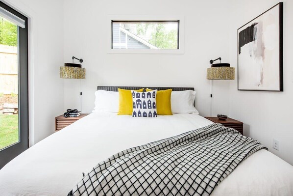 2 chambres, fer et planche à repasser, Wi-Fi, draps fournis