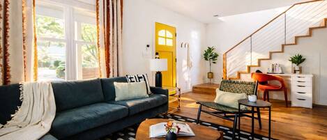 TV, fireplace, offices