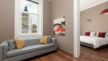 Apartemen Mewah | 2 kamar tidur, seprai premium, dan setrika/meja setrika