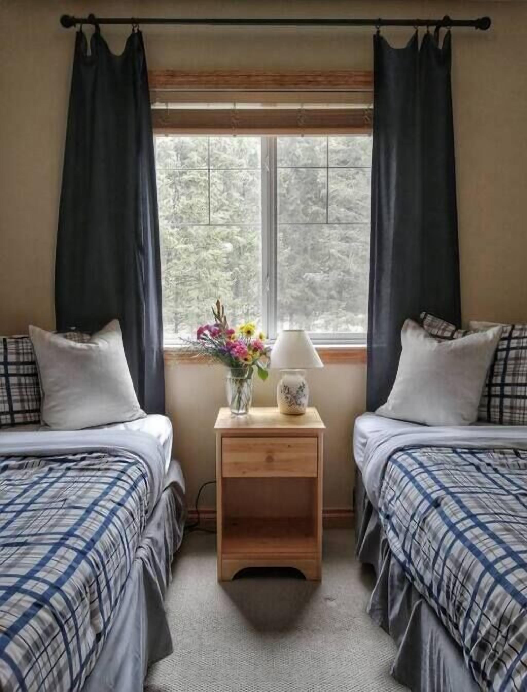 4 Bedroom 2.5 Bath Golf Townhouse in Radium