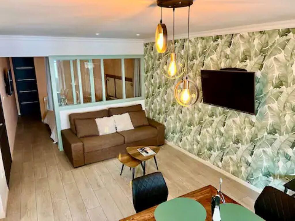 Fernseher