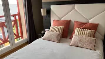 3 chambres, lit parapluie, Wi-Fi gratuit, draps fournis