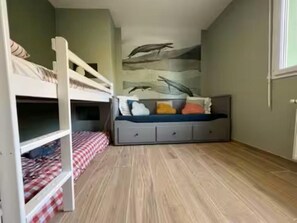 3 chambres, accès au Wi-Fi (inclus), literie fournie