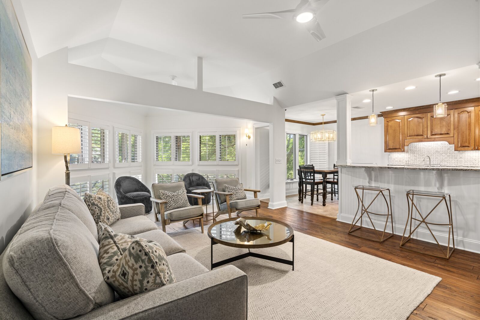 4712 Tennis Club: Lagoon Views, 10 Min Walk to Beach, Beach Gear/Bike Credit