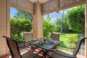 Outdoor dining - Includes Mauna Lani Beach Pass.  101 Kulalani (Mauna Lani Resort)