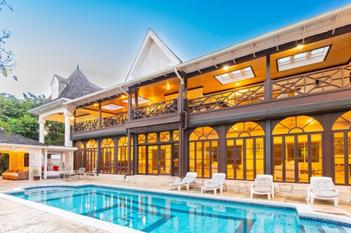 Villa Romana at Lyford Cay Nassau - Private Pool