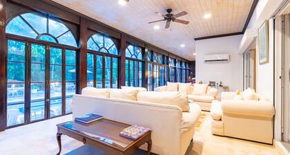 Villa Romana at Lyford Cay Nassau - Private Pool