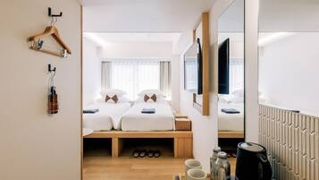 Kamar, 2 Tempat Tidur Twin (Comfy) | Tirai kedap cahaya, kedap suara, Wi-Fi gratis, dan seprai linen