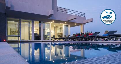 T6 Sea View, Heatable Pool & Games Room