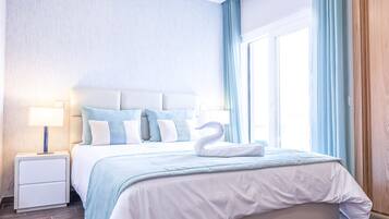 6 bedrooms, in-room safe, iron/ironing board, free WiFi