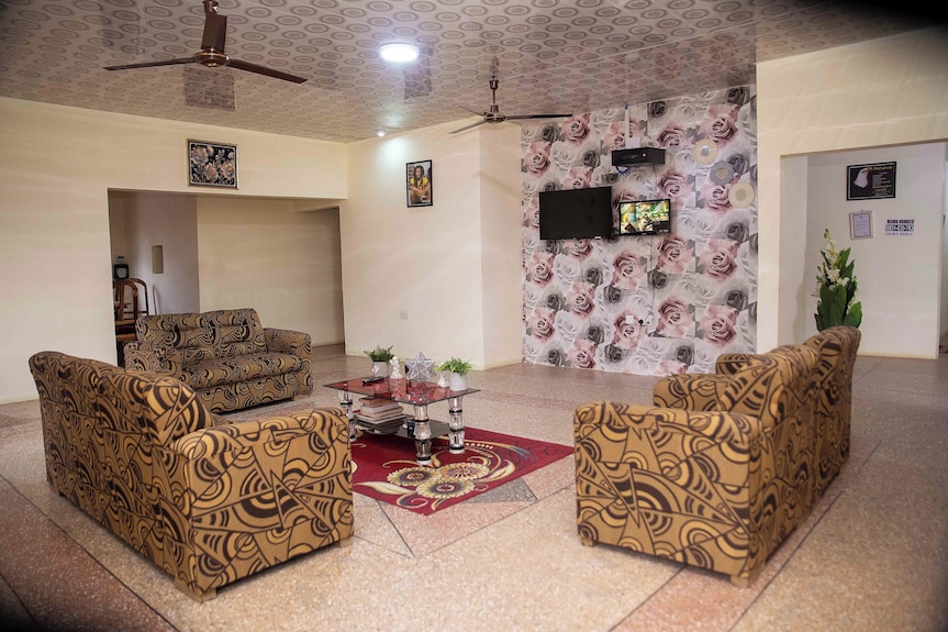 Guesthouse In Greater Accra. Close To Beach. - Accra