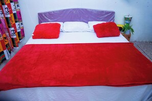 5 chambres, accĂšs au Wi-Fi (inclus), literie fournie