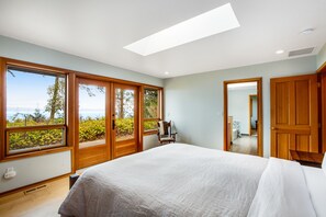 3 habitaciones, internet y ropa de cama 