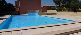 House in private residence with swimming pool 