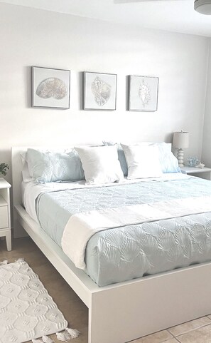 3 bedrooms, in-room safe, desk, iron/ironing board