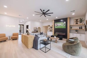 TV, fireplace, stereo, offices