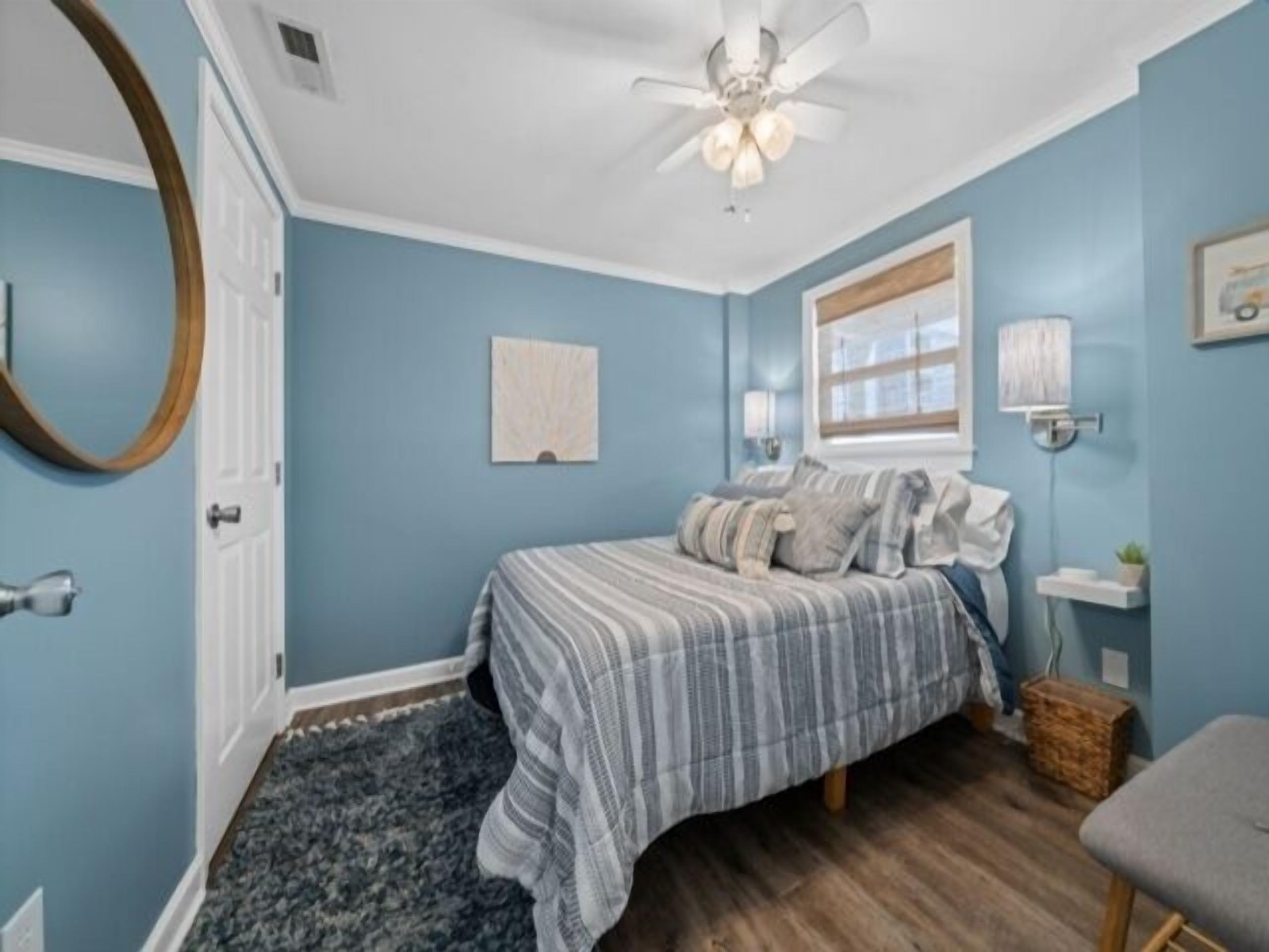 Carolina Sunshine (3-Bedroom Villa) by RedAwning