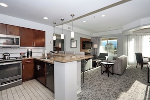 Kühlschrank, Mikrowelle, Geschirrspüler