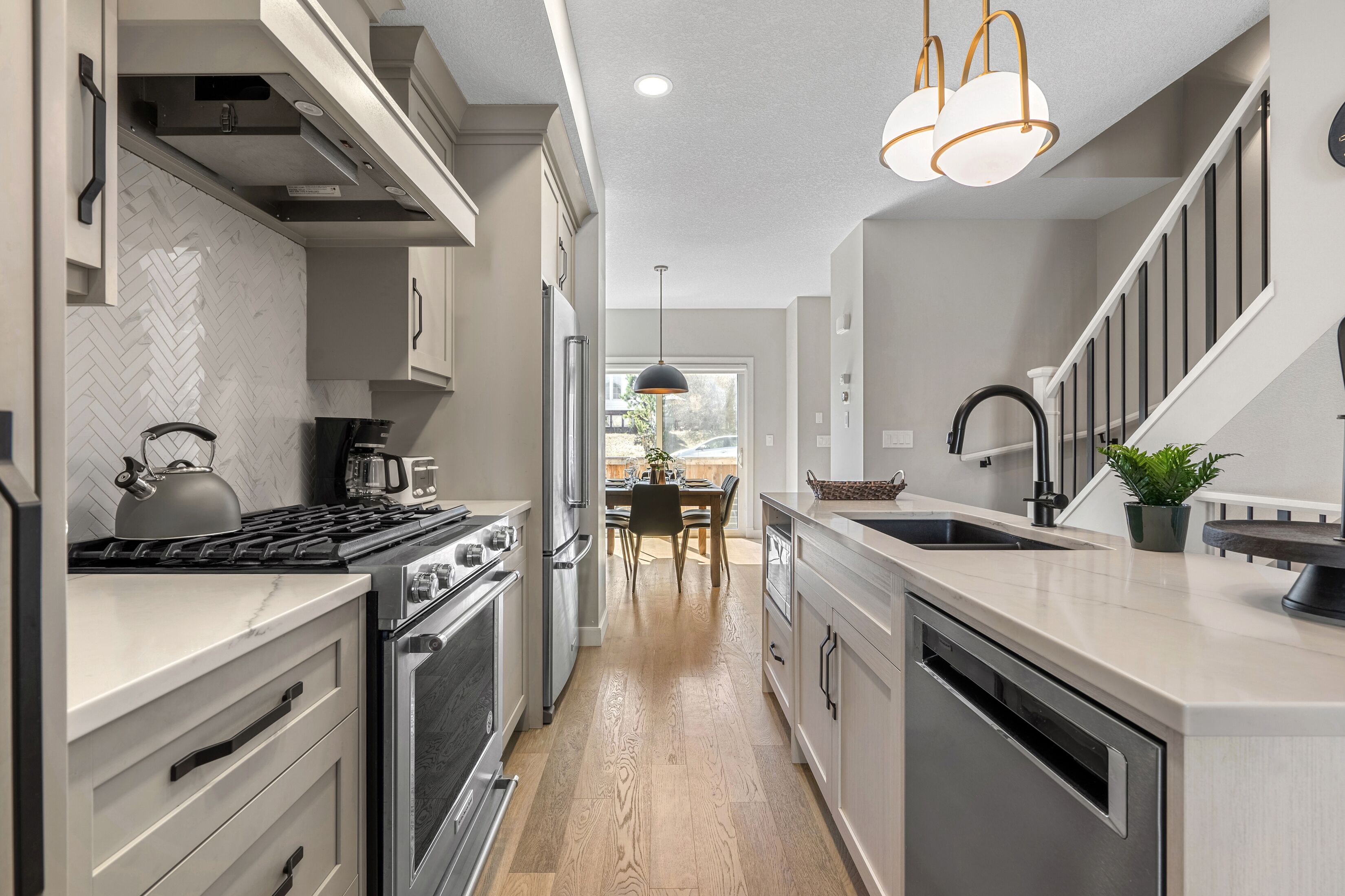 Urban Escape: AC - 7Min to DT - Free Parking