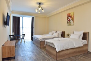 Ropa de cama de alta calidad, colchones Tempur-Pedic y minibar 