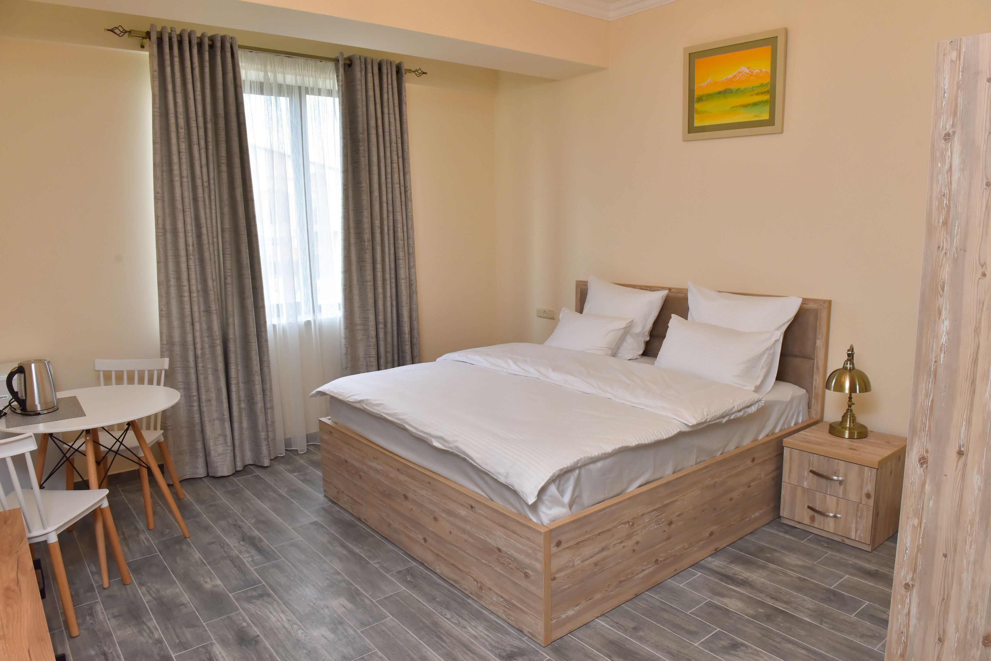 premium bedding, tempur-pedic beds, minibar, individually decorated