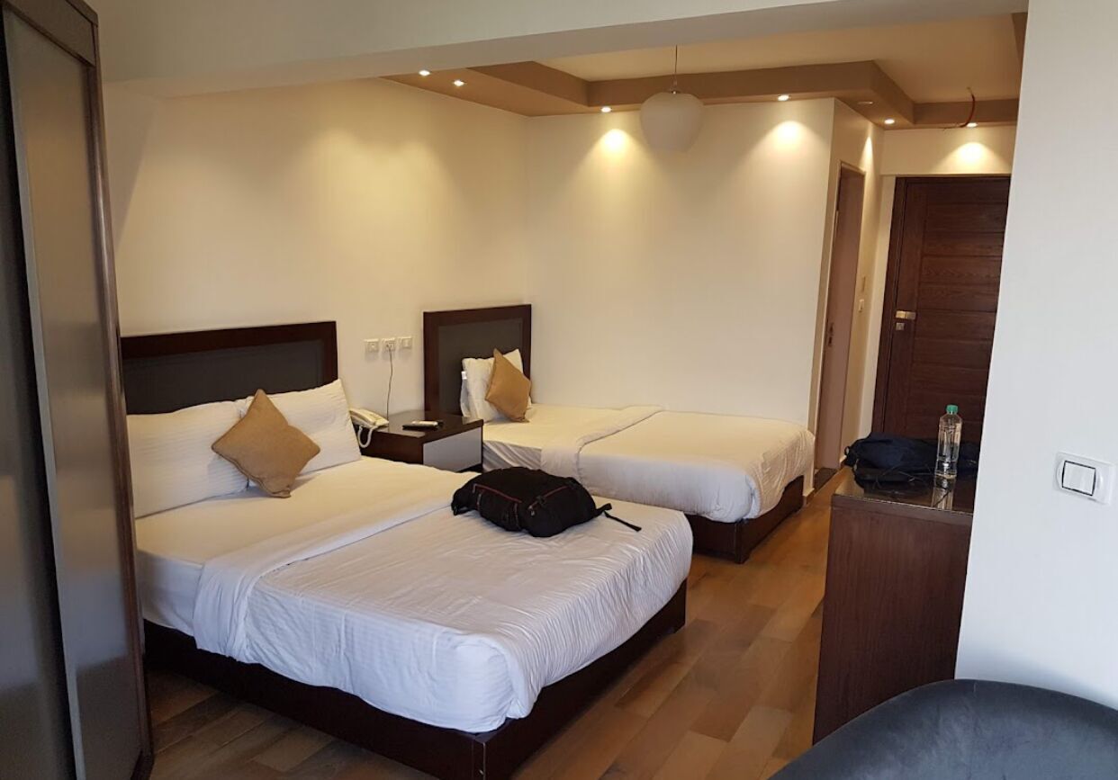 Egyptian cotton sheets, premium bedding, minibar, in-room safe