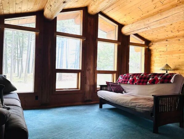 Smart TV, fireplace, video games, ping pong