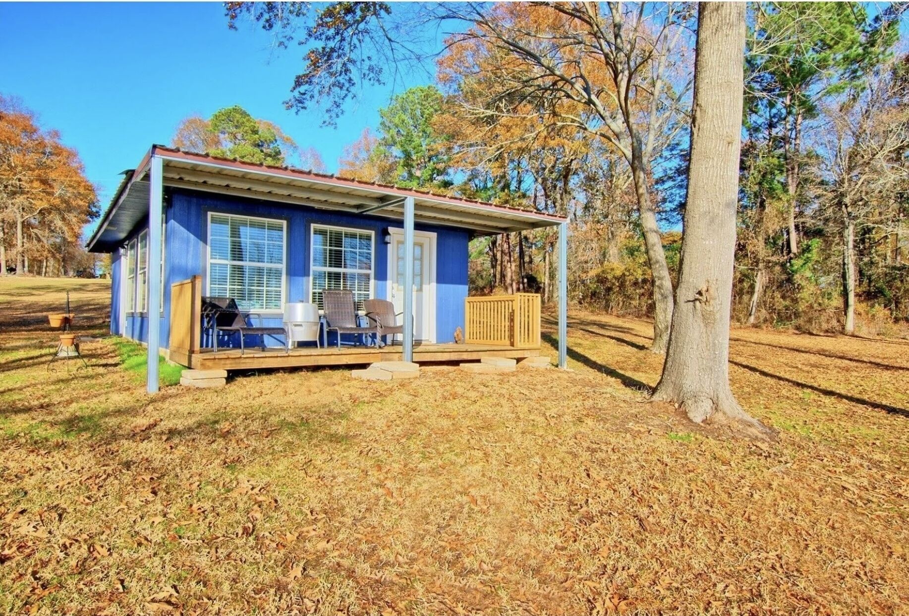 Blue Jay cabin on Toledo Bend Lake
