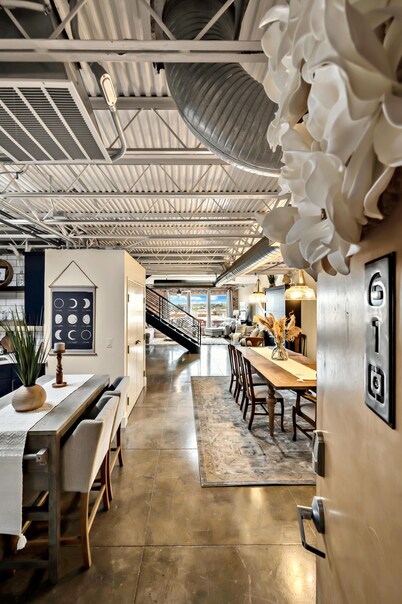 Luxe Penthouse: Downtown Magnolia/Baylor/McLane/Foster Pavilion