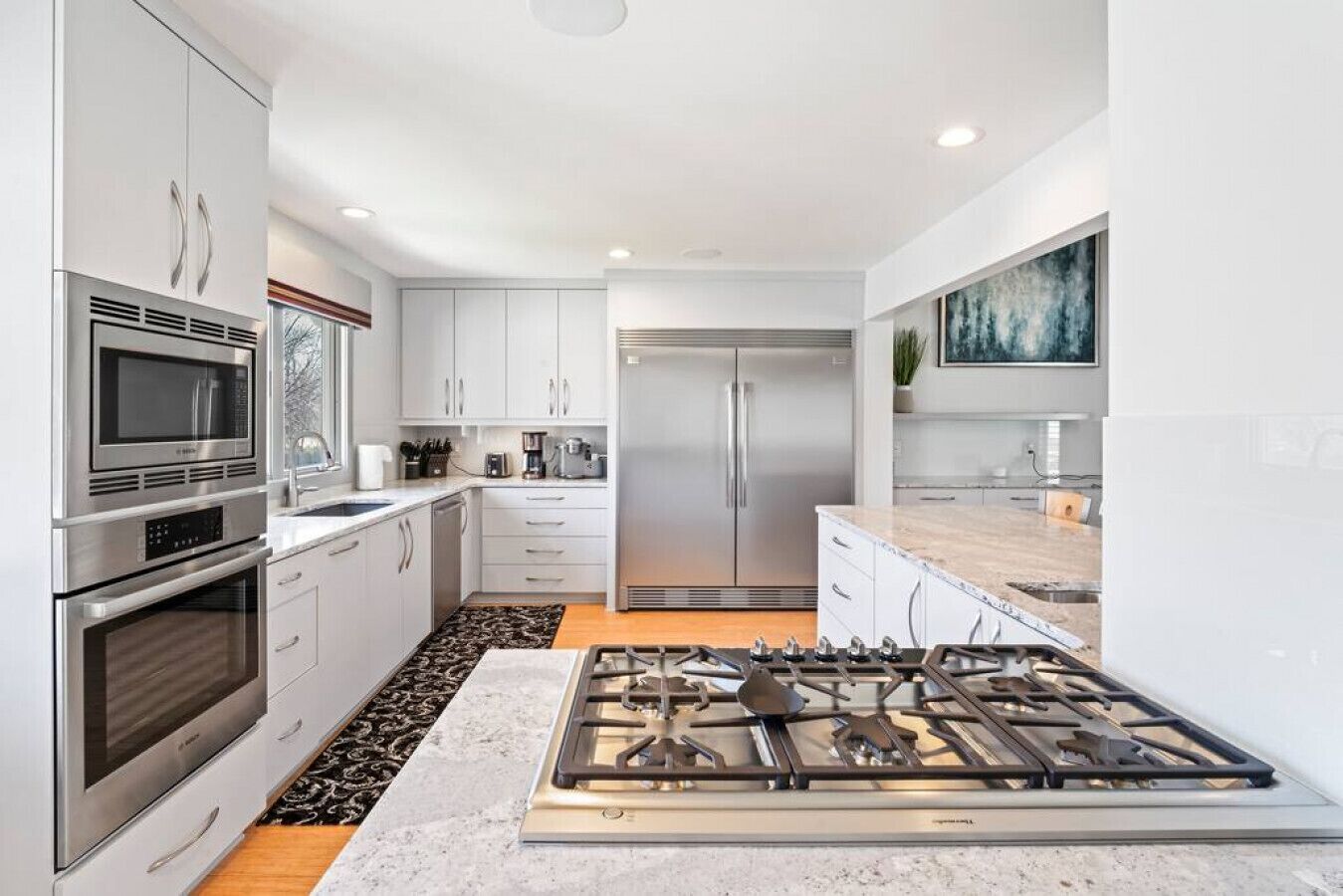 Luxury in Lenexa!!!!