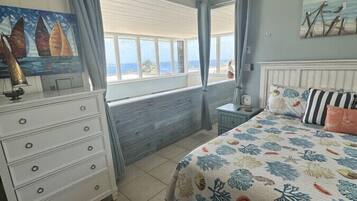 Desk, iron/ironing board, travel cot, free WiFi