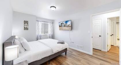 Great Two King Bedroom Spot Close to the Airport