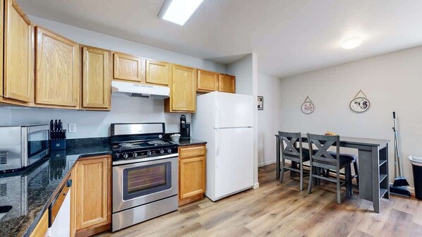 Perfect for preparing meals and enjoying casual dining.