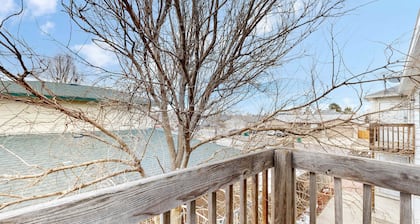 Convenient Two King Near Everything Fun