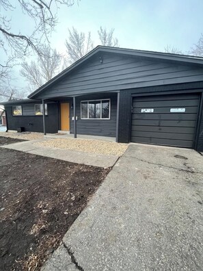 Exterior - Spacious Arvada Home with King Beds and Office (Arvada)