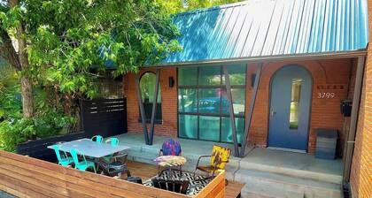 Amazing Modern Loft in Rino Art District-Four King