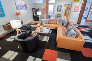 Interior - Amazing Modern Loft in Rino Art District-Four King (Denver)