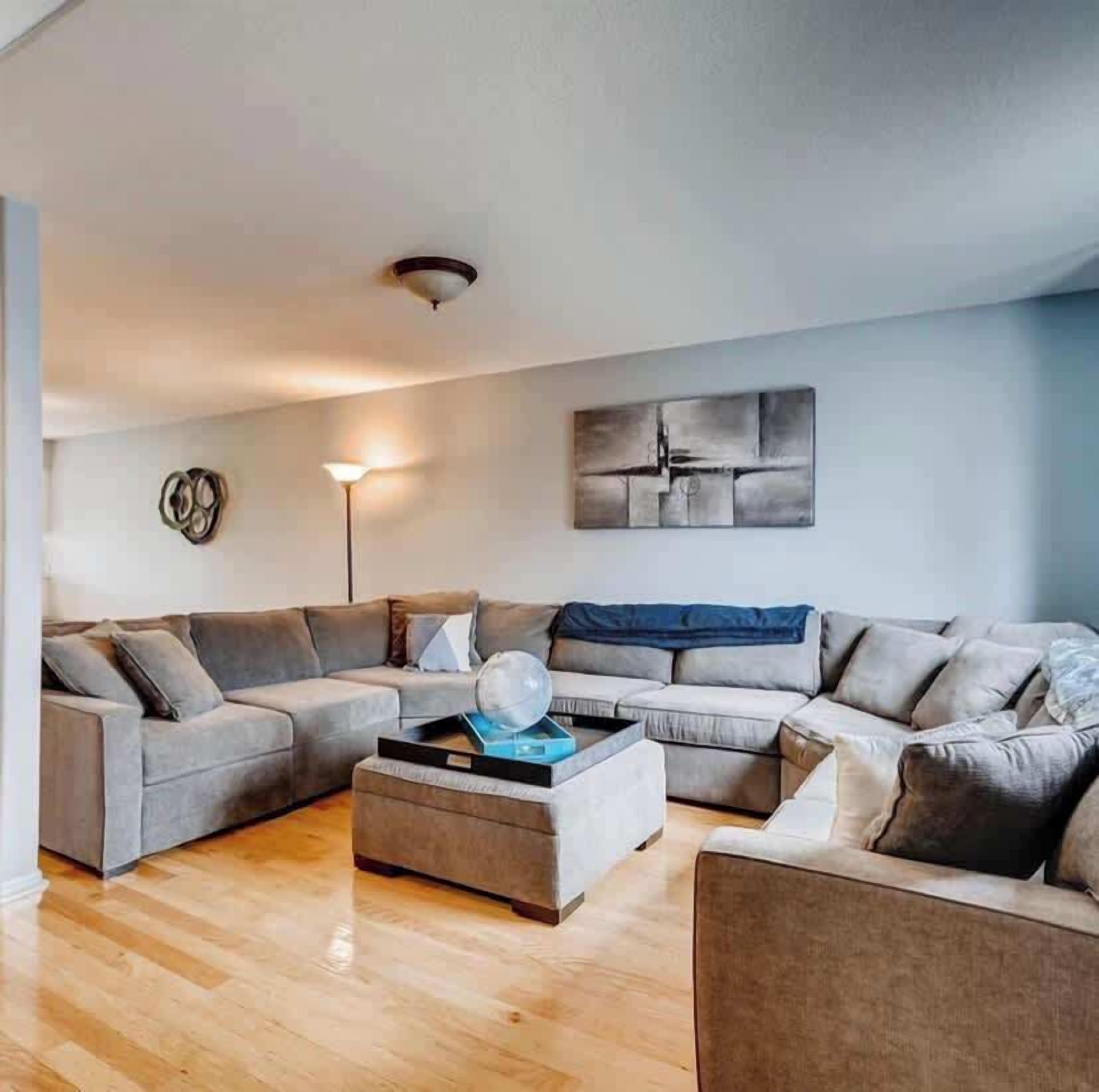 Televisie en een kantoor