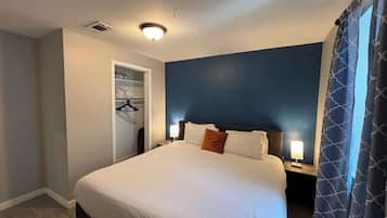 2 bedrooms, iron/ironing board, WiFi, bed sheets