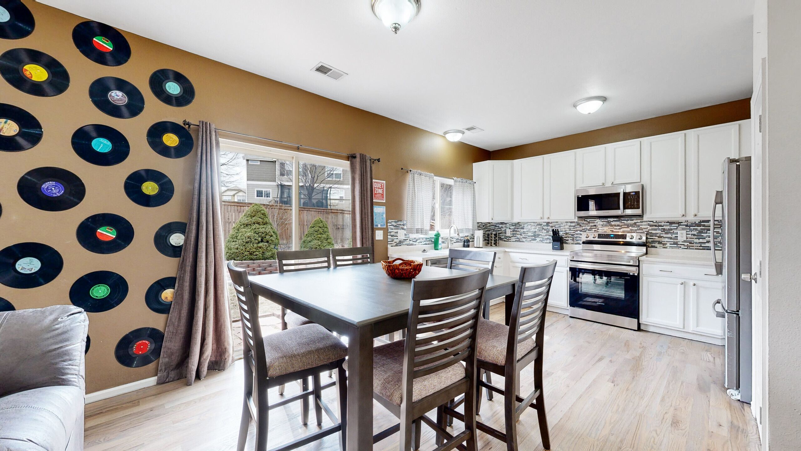 Groovy large home in Parker