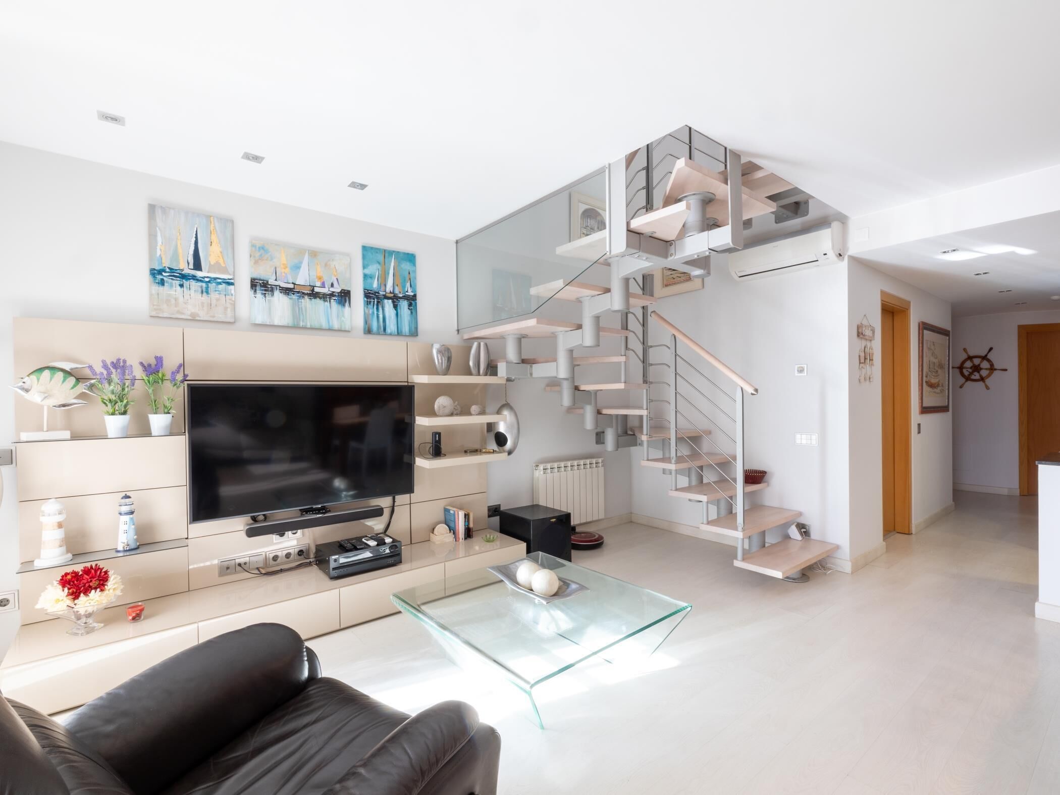 Duplex penthouse with sea views in the center of Palamós.