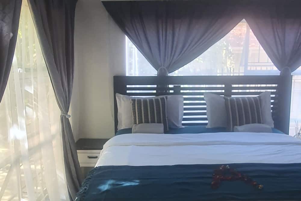 Anopam Guest House