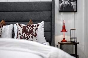 4 habitaciones, escritorio, tabla de planchar con plancha y wifi gratis 