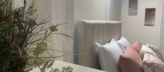 Central apartment with beautiful city and mountain view