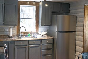 Fridge, microwave, oven, coffee/tea maker