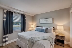 1 chambre, fer et planche à repasser, Wi-Fi, literie fournie