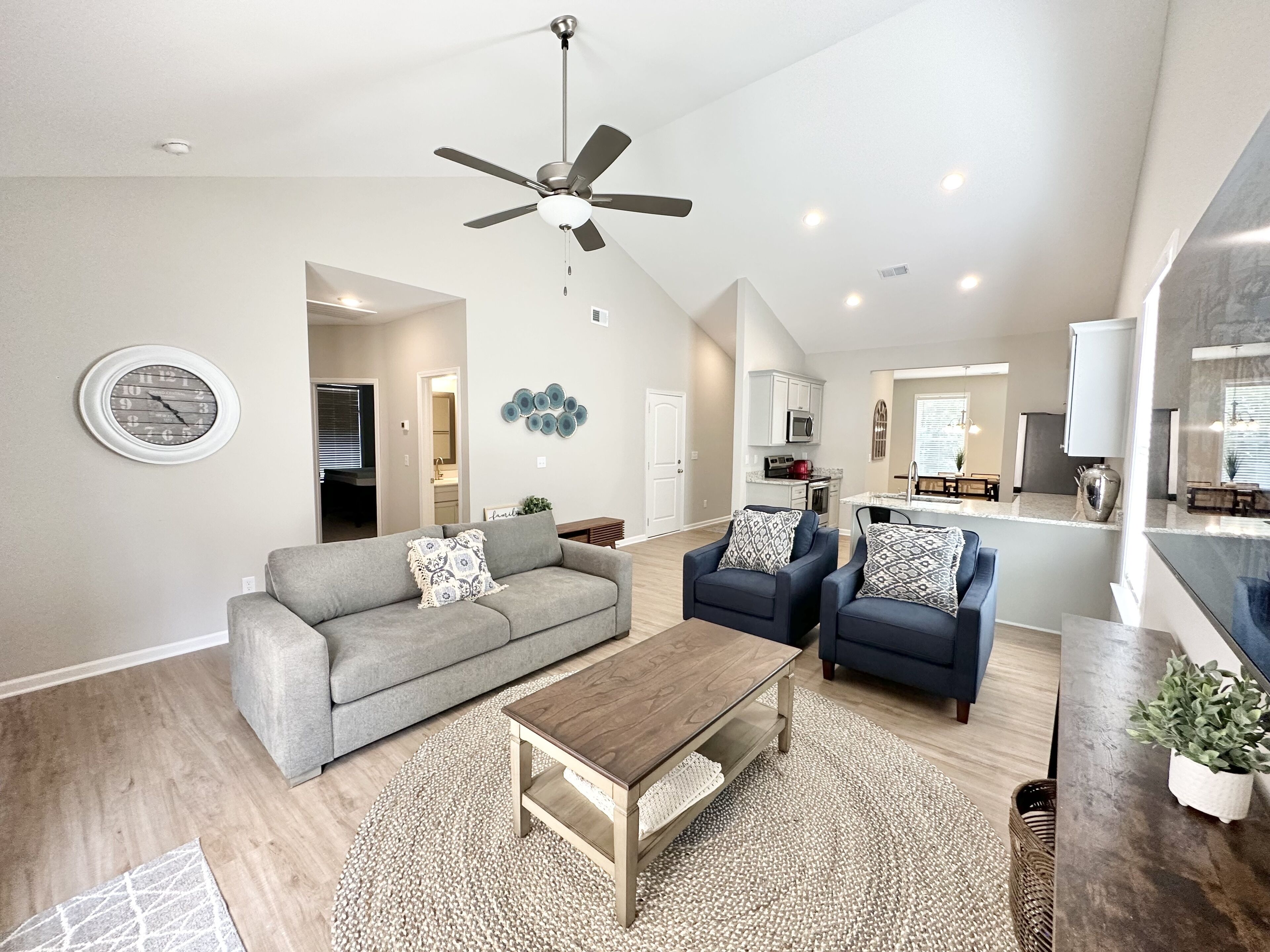 Lake Hartwell-NEW home 2023! Boat ramp .8 mile, golf & recreation 