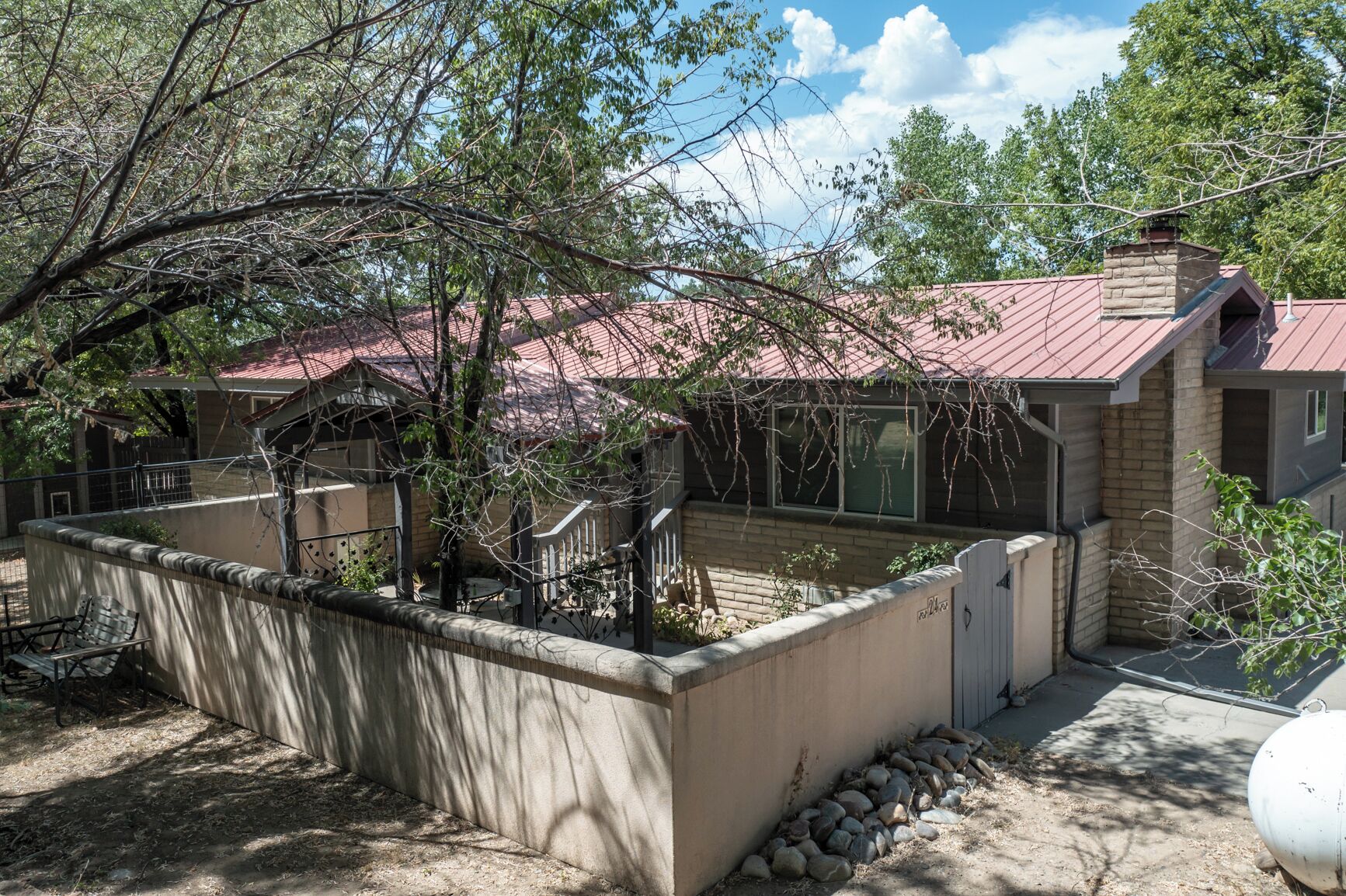 "River's Edge Lodge" Fly Fishing on the San Juan River near Quality Waters.