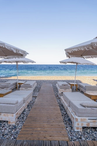 Island Sea Side Hotel - Adults Only